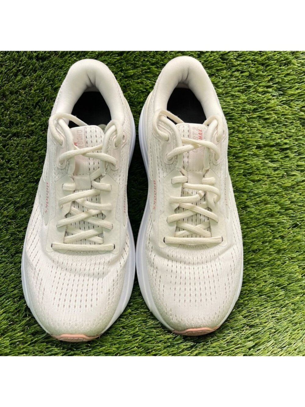 Brooks Ghost Max 2 Womens Size 8.5 Ivory White Athletic Running Shoes Sneakers - Picture 5 of 10